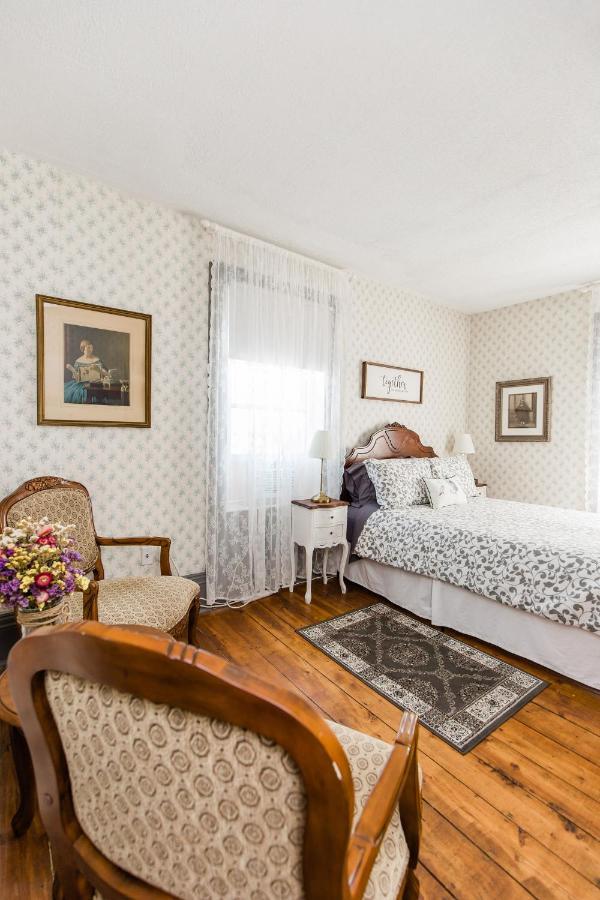 Willow House Bed & Breakfast 4*