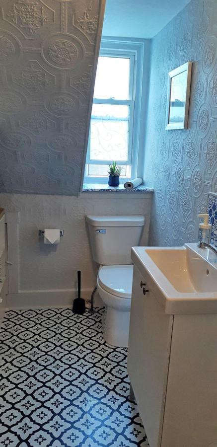Bed & Breakfast Willow House 4*